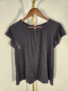 LOFT Heathered Black Scallop-Trim Short Sleeve Tee